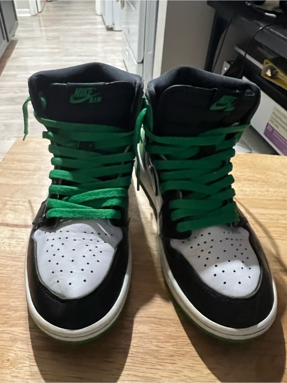 Nike High-Top Sneakers in Black, White & Green